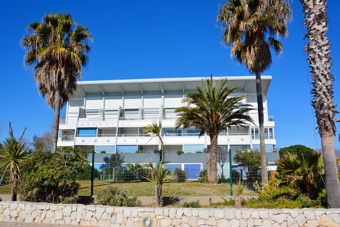 2P RDJ Acquamarina Plage Restaurant Commerces Wifi Clim Accès Handicapés – Image 17