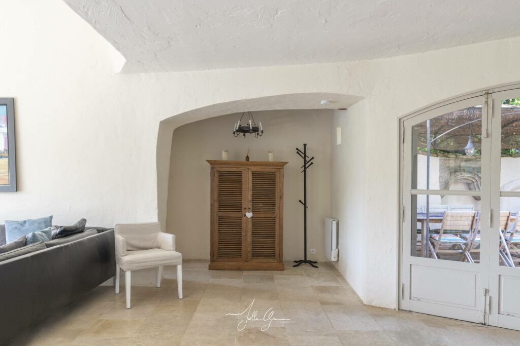 Villa dans club de luxe à Valbonne - Piscines - CLIM chambres - WIFI - Tennis - Restaurant
