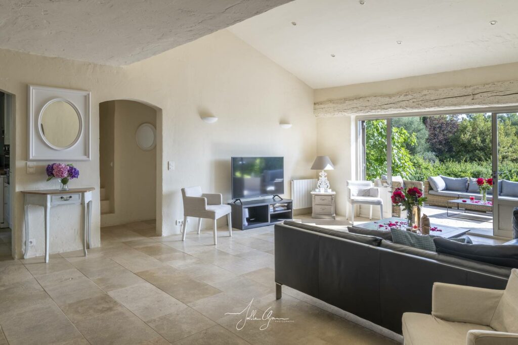 Villa dans club de luxe à Valbonne - Piscines - CLIM chambres - WIFI - Tennis - Restaurant