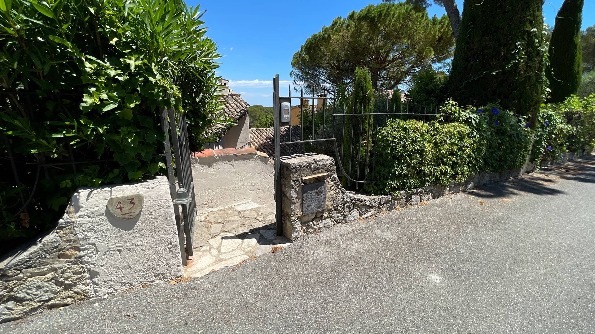 Villa dans club de luxe à Valbonne - Piscines - CLIM chambres - WIFI - Tennis - Restaurant – Image 40
