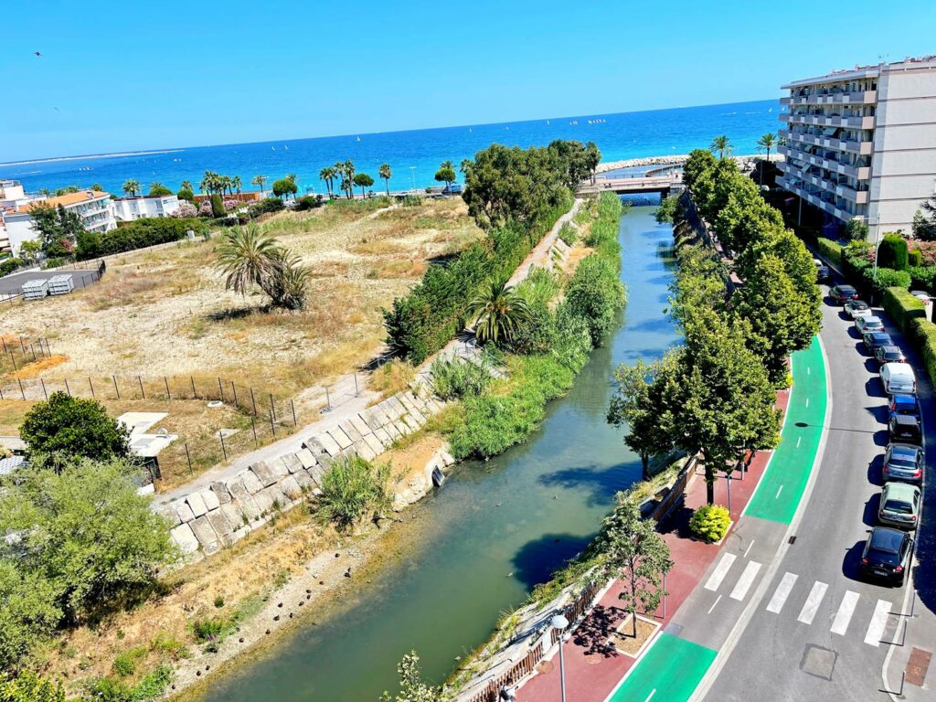 Grand 2P - Vue Mer hallucinante - Terrasse - Parking - Clim - 200m Plage
