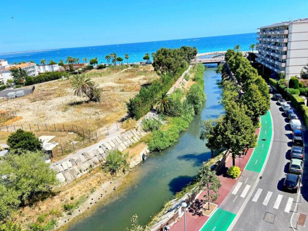 Grand 2P - Vue Mer hallucinante - Terrasse - Parking - Clim - 200m Plage