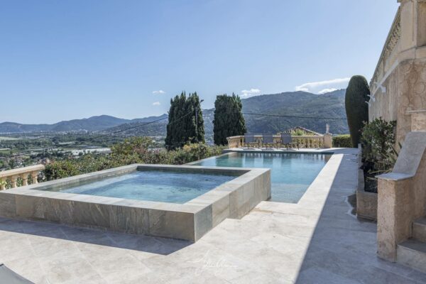 Luxury Villa Panoramic Sea view Swimming pool Air conditioning Car Wifi