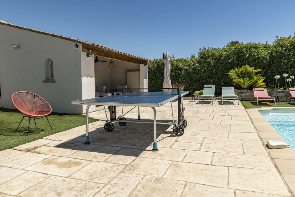 Belle Villa Contemporaine Piscine chauffée Clim Jardin Calme Proche de tout