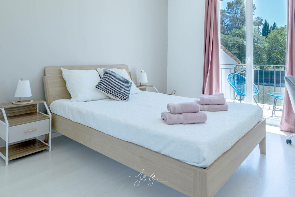 Belle Villa Contemporaine Piscine chauffée Clim Jardin Calme Proche de tout