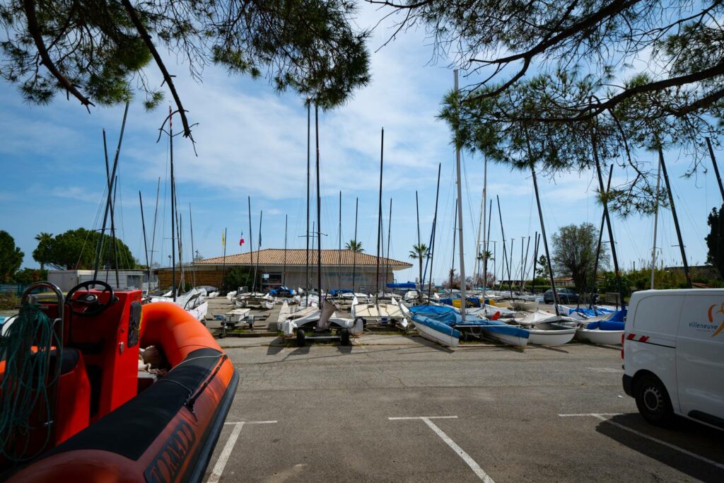 Studio cabine Vue Mer Clim Wifi Parking privé Commerces et Plage à Pied