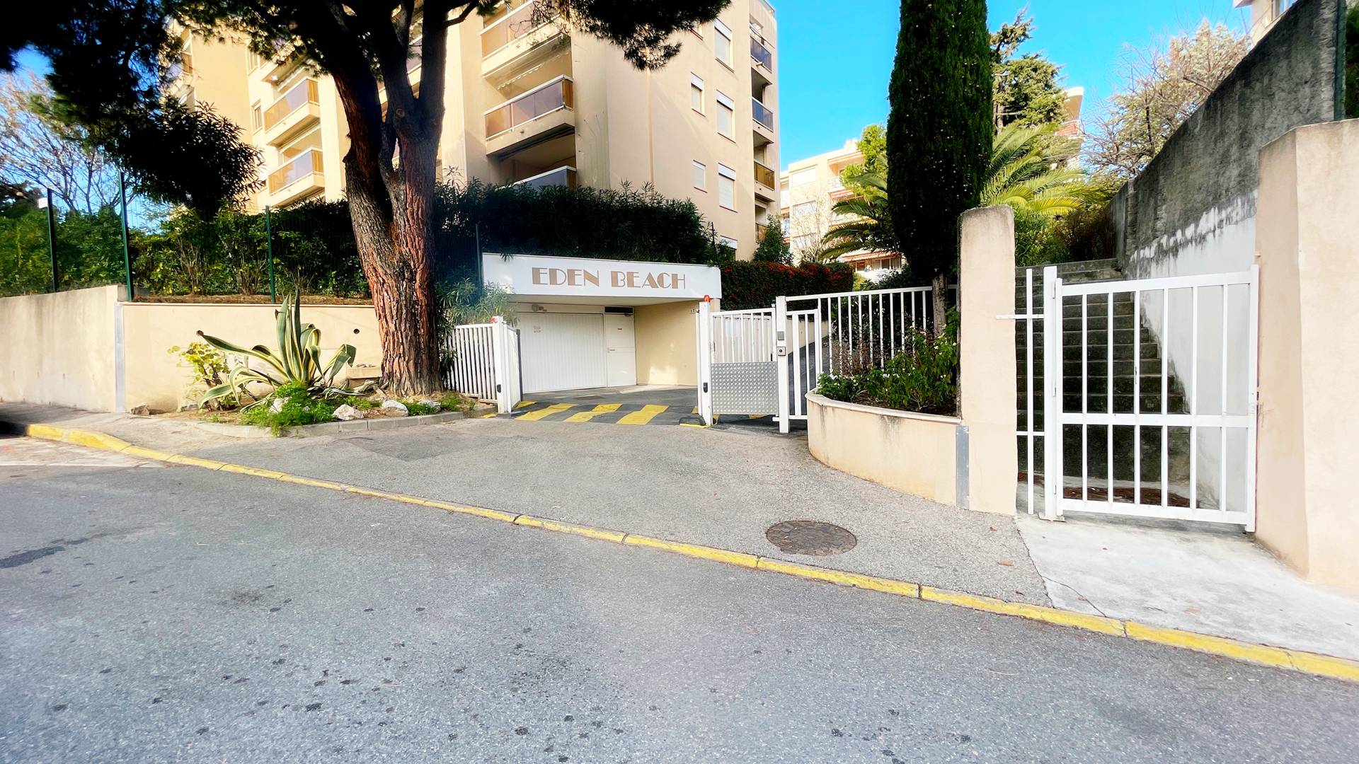Charmant F1 Piscine Clim Vue Mer Plage à 600m Commerces Parking privé WIFI – Image 12