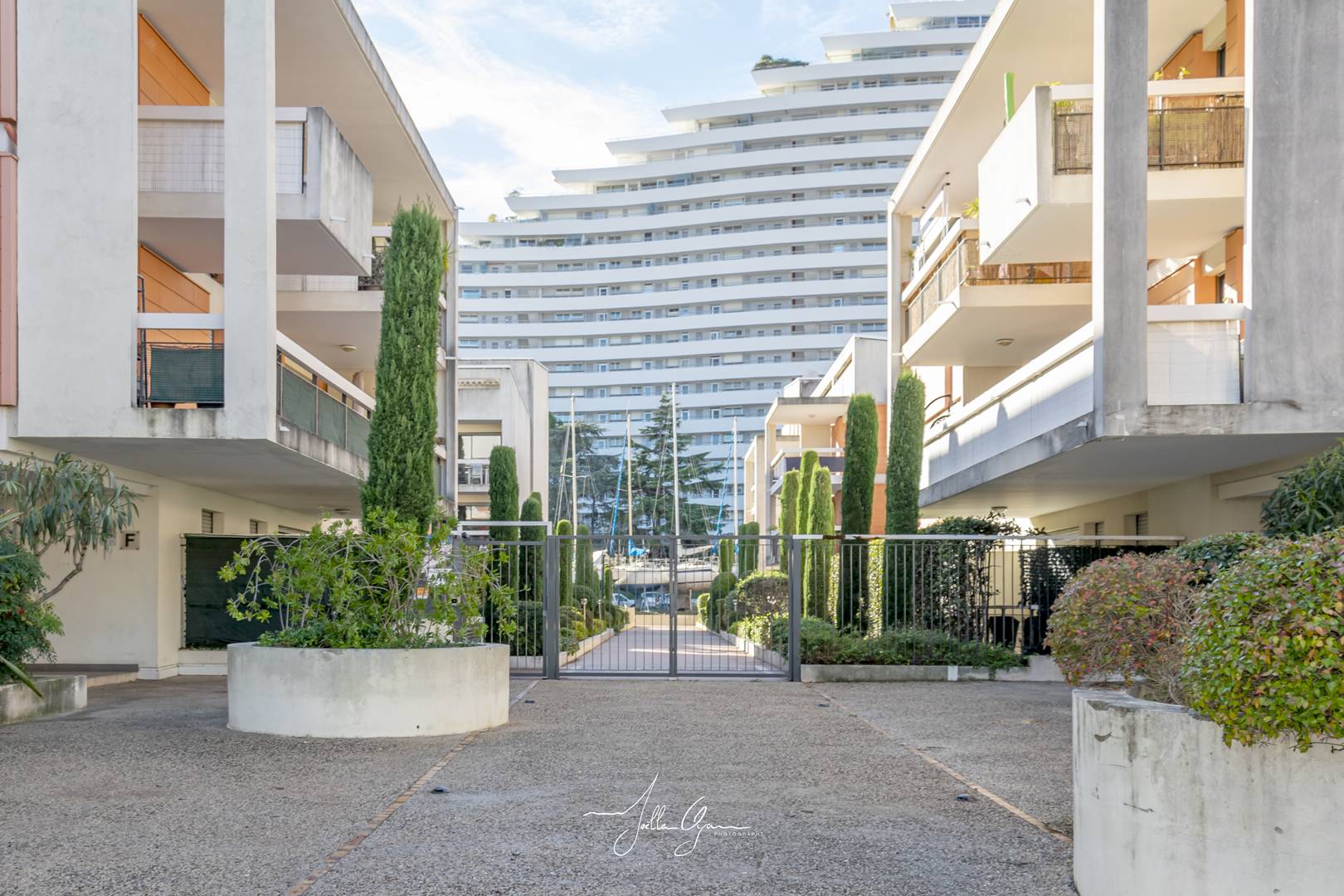 2P Mer à 100m 2 piscines box climatisation proche tous commerces à pied – Image 22
