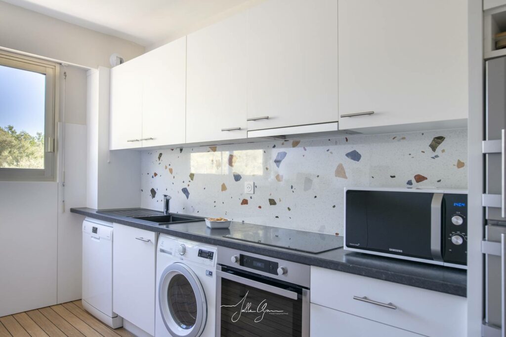 Magnifique 3P terrasse vue Mer 2 ch clim parking garage piscine tennis plancha wifi