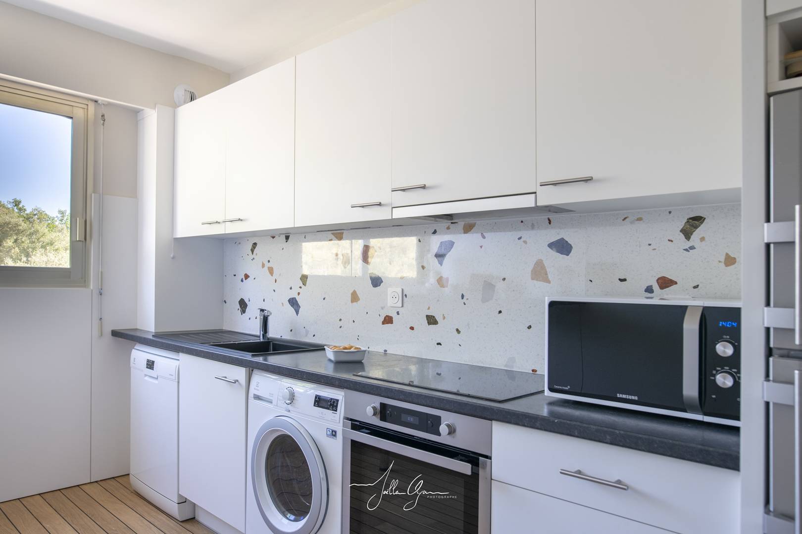 Magnifique 3P terrasse vue Mer 2 ch clim parking garage piscine tennis plancha wifi – Image 17
