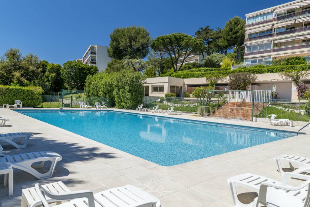 Magnifique 3P terrasse vue Mer 2 ch clim parking garage piscine tennis plancha wifi