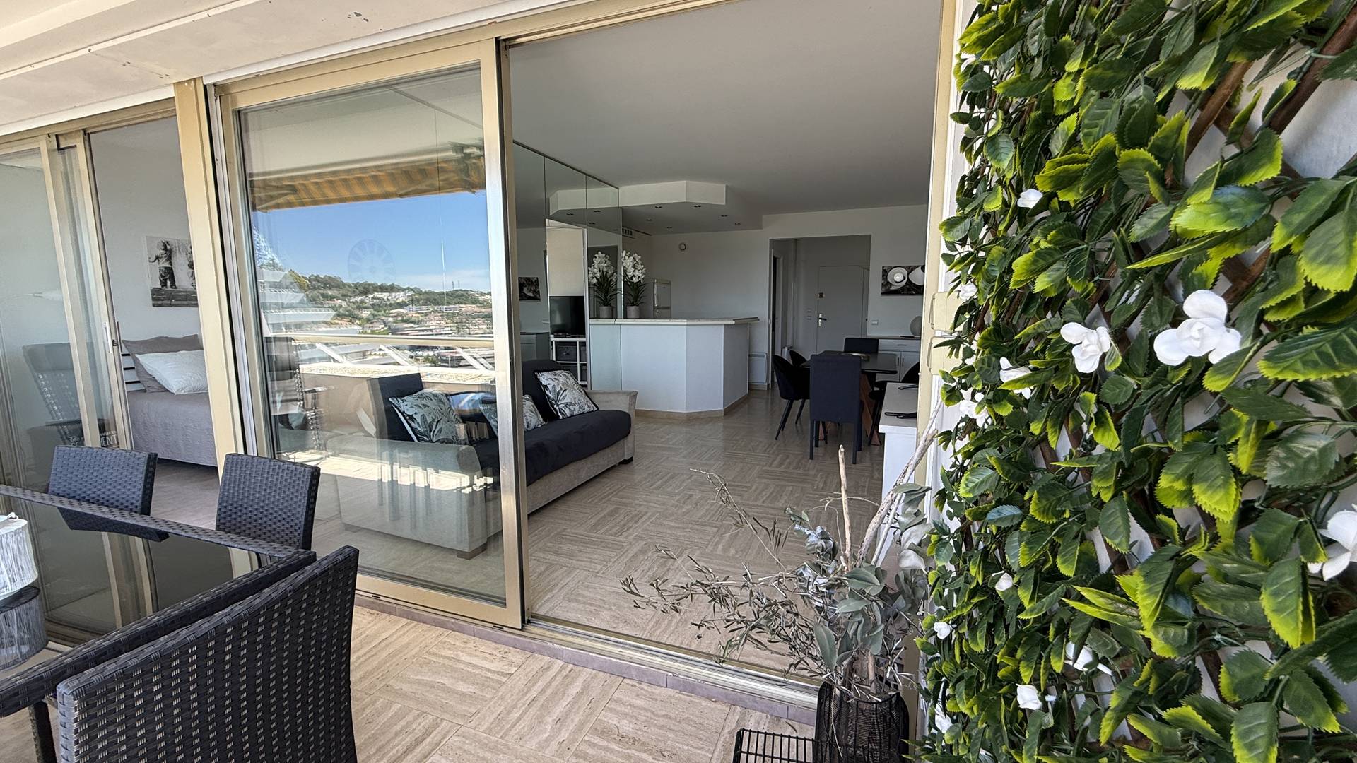 Appartement 3P Magnifique Vue Mer WIFI Box bat Ducal – Image 3