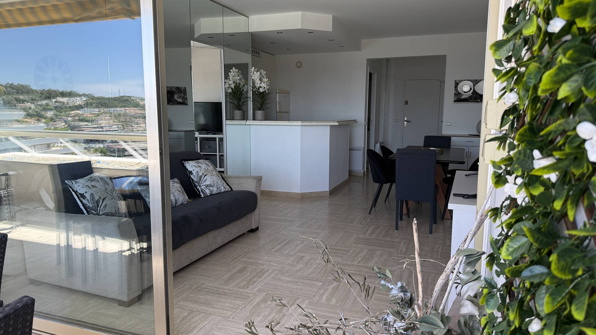 Appartement 3P Magnifique Vue Mer WIFI Box bat Ducal – Image 4