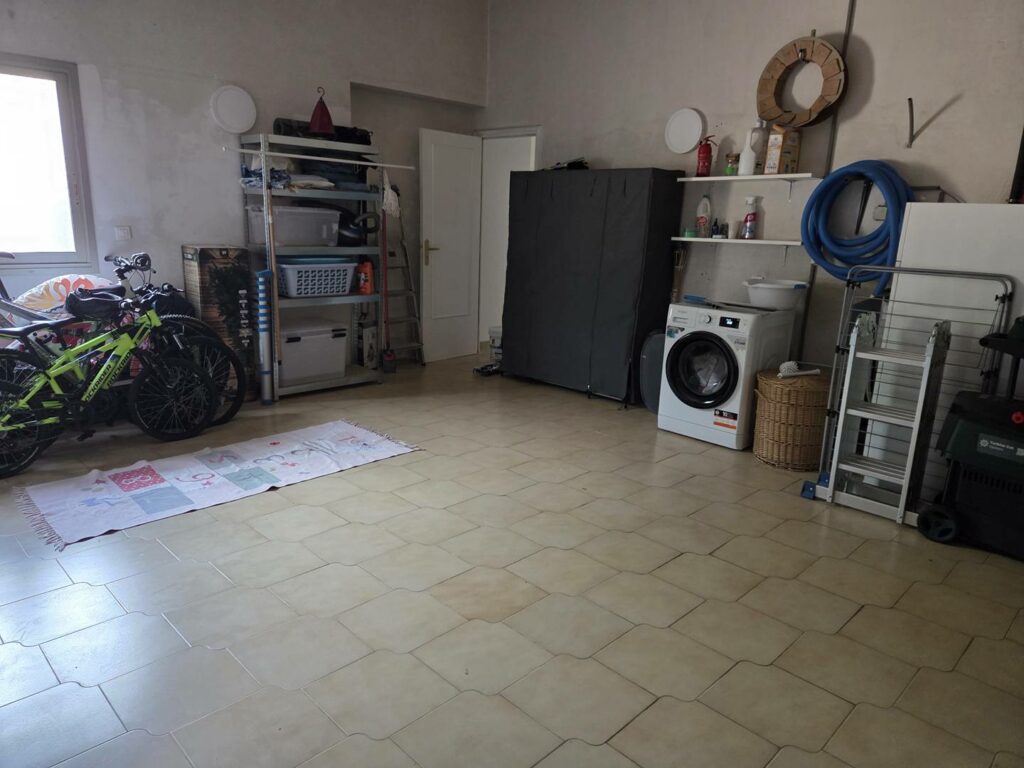 Villa 5P jardin Piscine wifi clim proche village Mouans sartoux et cannes